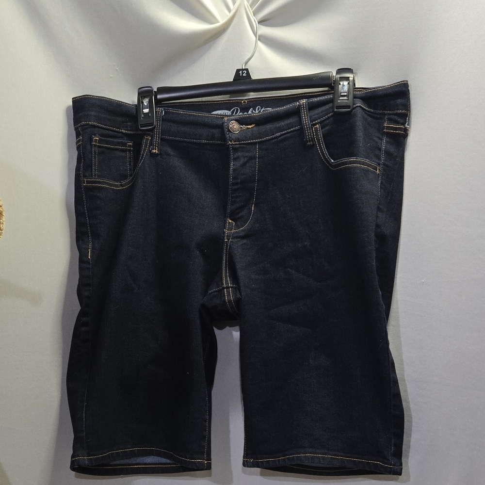 Women's Plus Size EUC Old Navy Blue Jeans Shorts